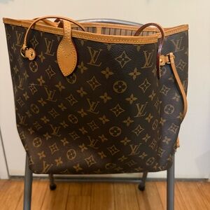 Louis Vuitton Neverfull MM